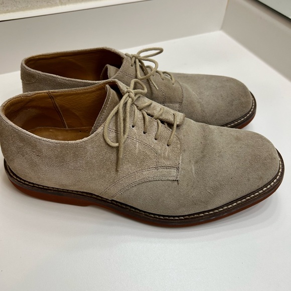 Nordstrom Dusty Tan Suede Derby Shoes with Minimalist Design, size 9M